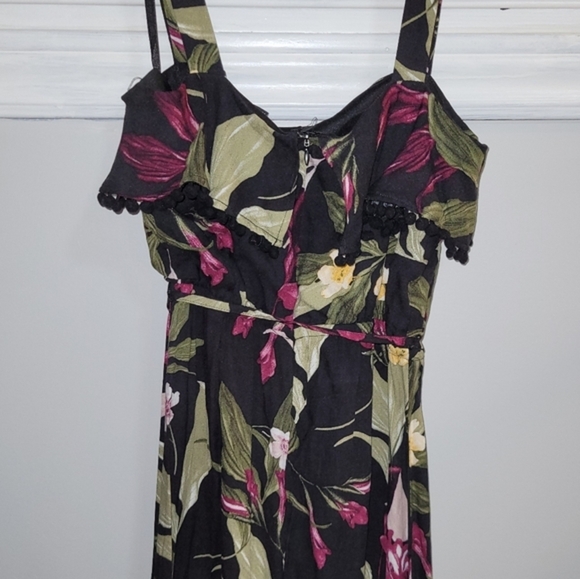 Amazing Floral Maxi Dress - Picture 5 of 5